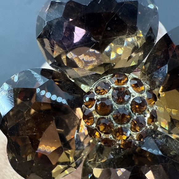 Brand New Crystal Cocktail Flower Ring Big Vintage Ring Stretchy Band - Picture 3 of 16